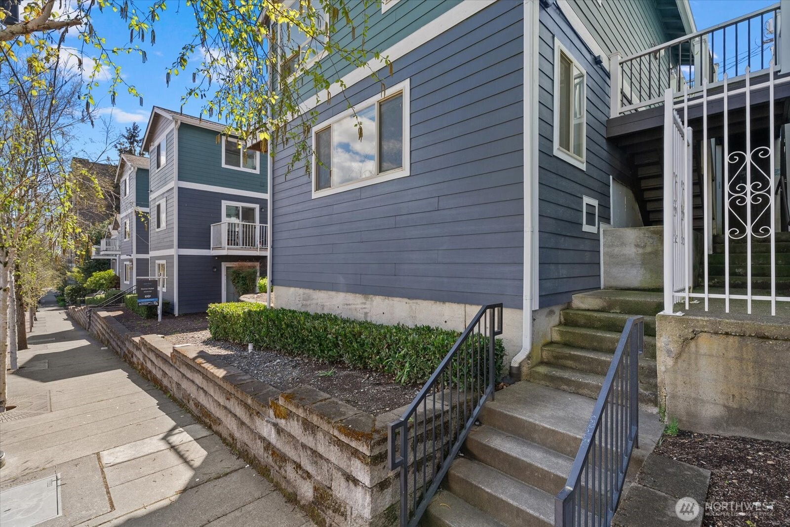 216 Broadway 3 Property Photo 24
