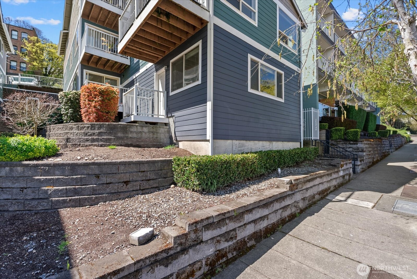 216 Broadway 3 Property Photo 25