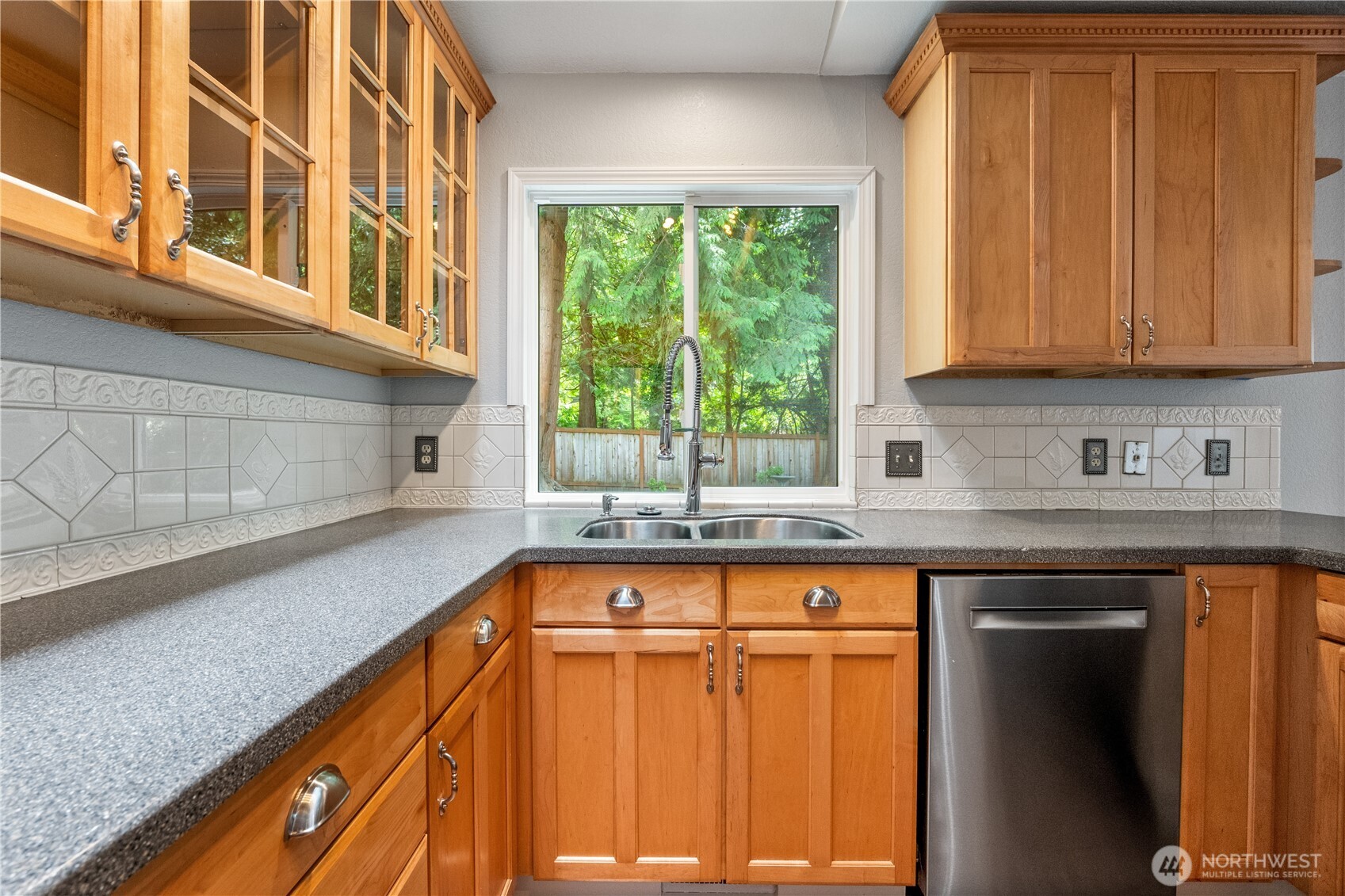 14818 4th Place Property Photo 7