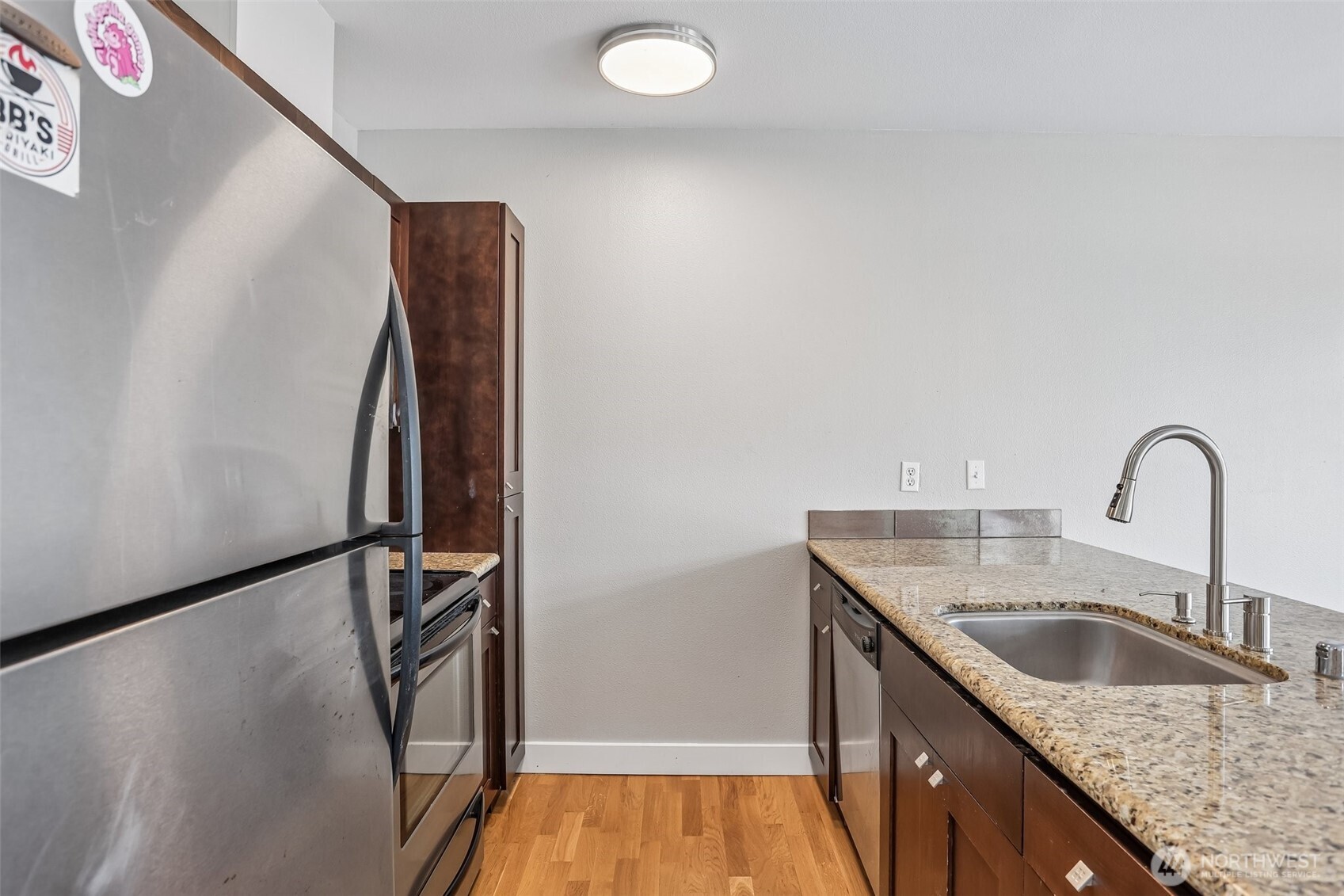 1610 Belmont Avenue 515 Property Photo 16