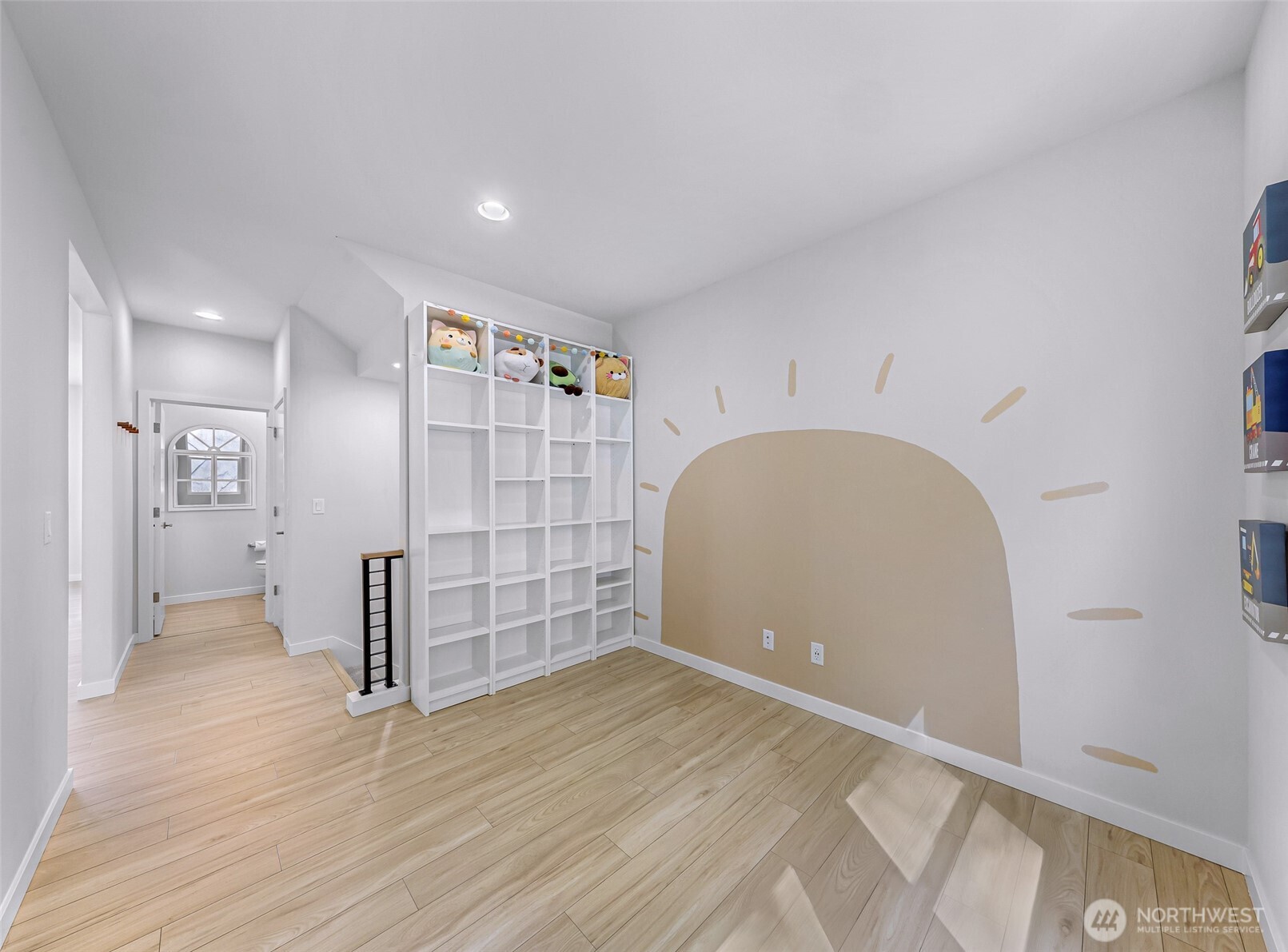 22425 69th Place Property Photo 13