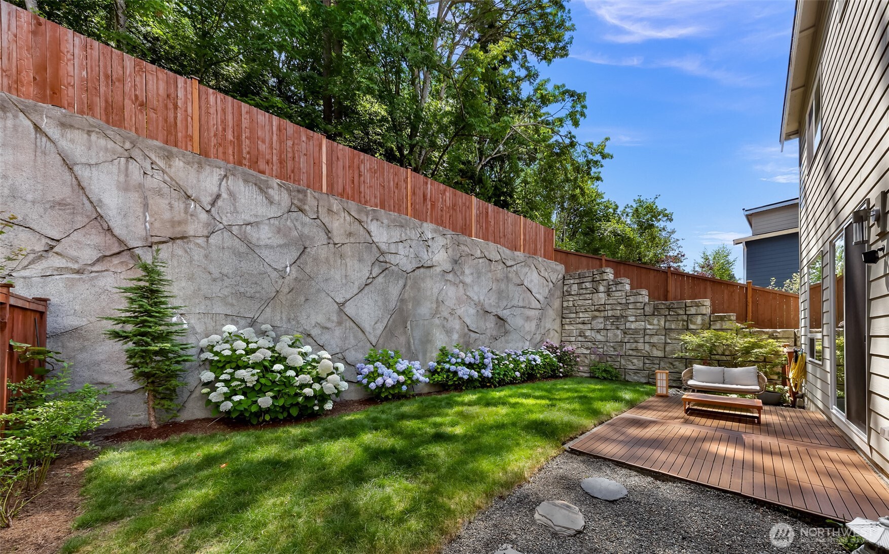 22425 69th Place Property Photo 17