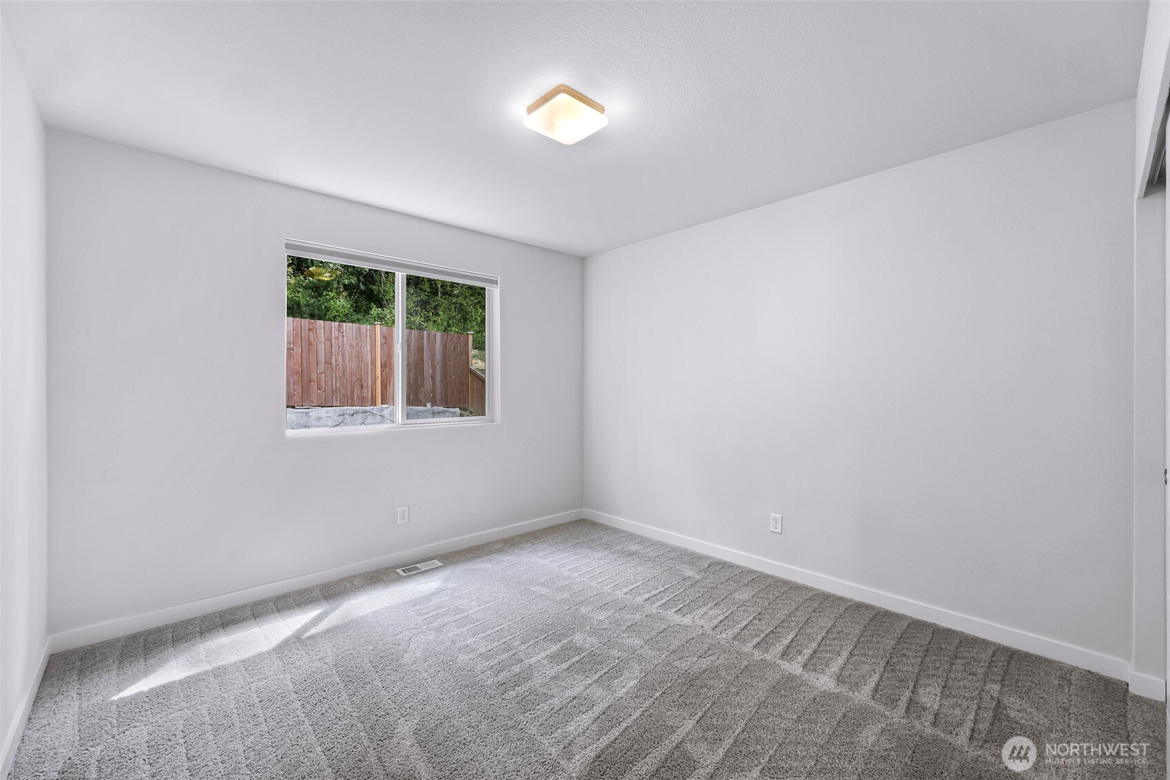 22425 69th Place Property Photo 25