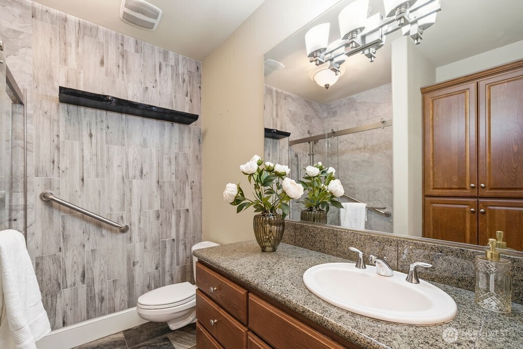 207 Broadway 200 Property Photo 20