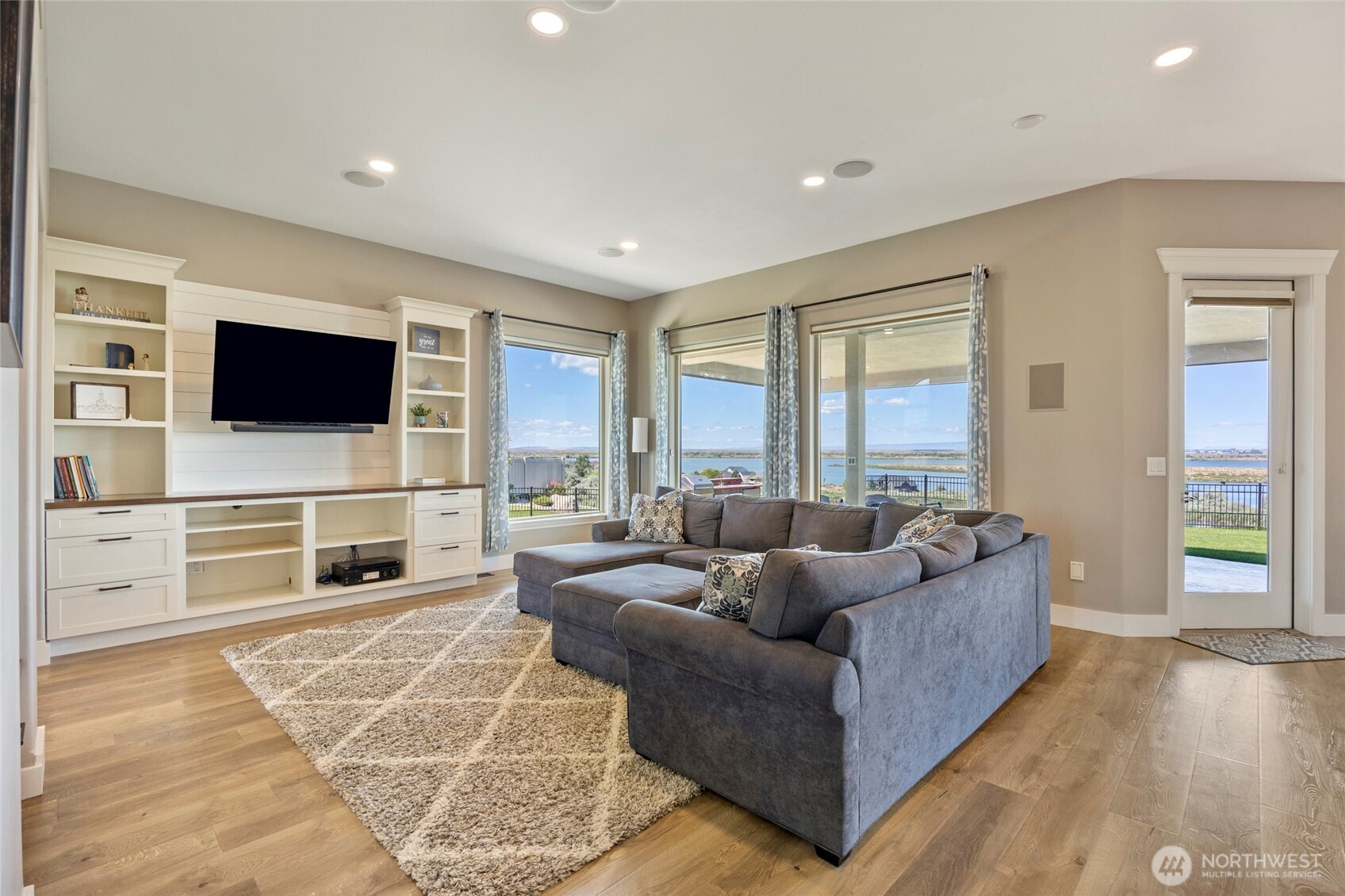 8596 Se Dune Lake Road Property Photo 10