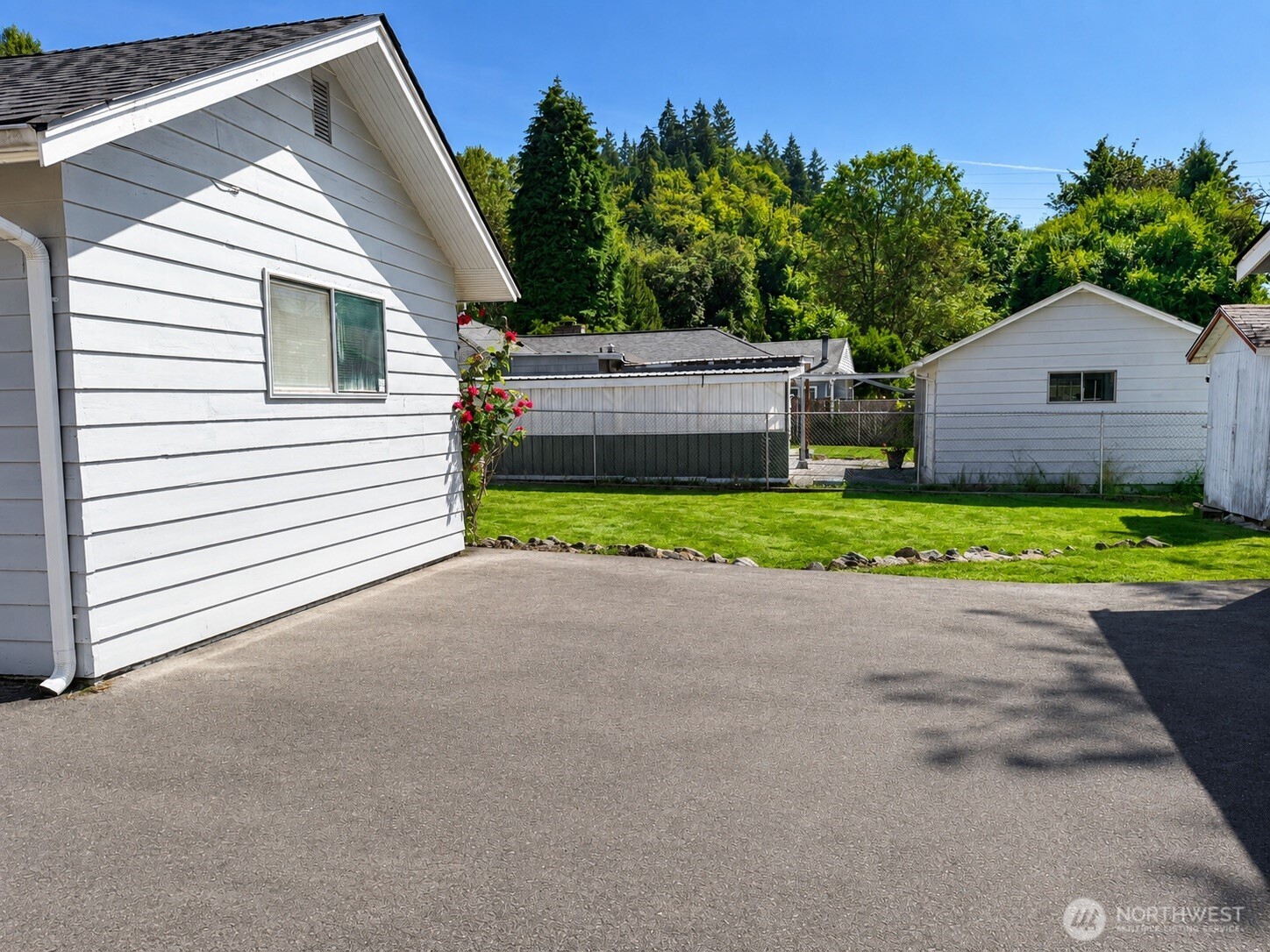 3301 Se 5th Street Property Photo 11