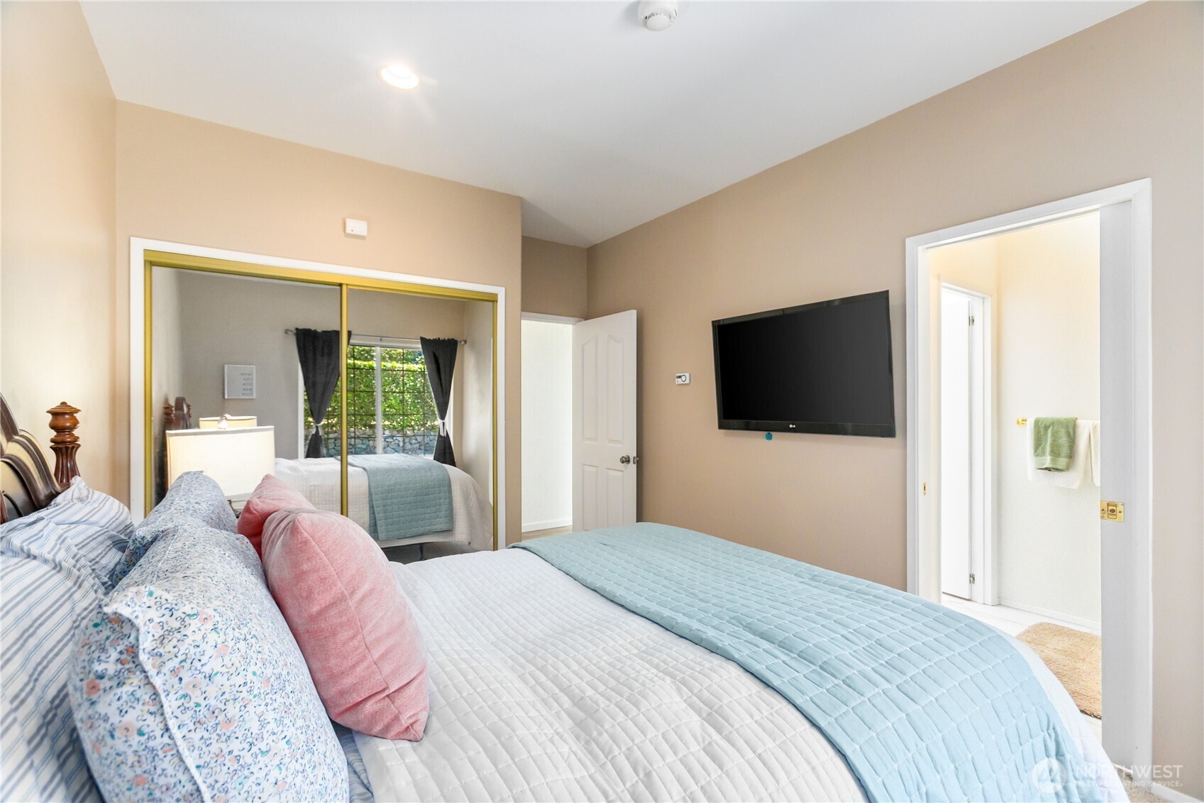 6074 Osprey Circle Property Photo 23