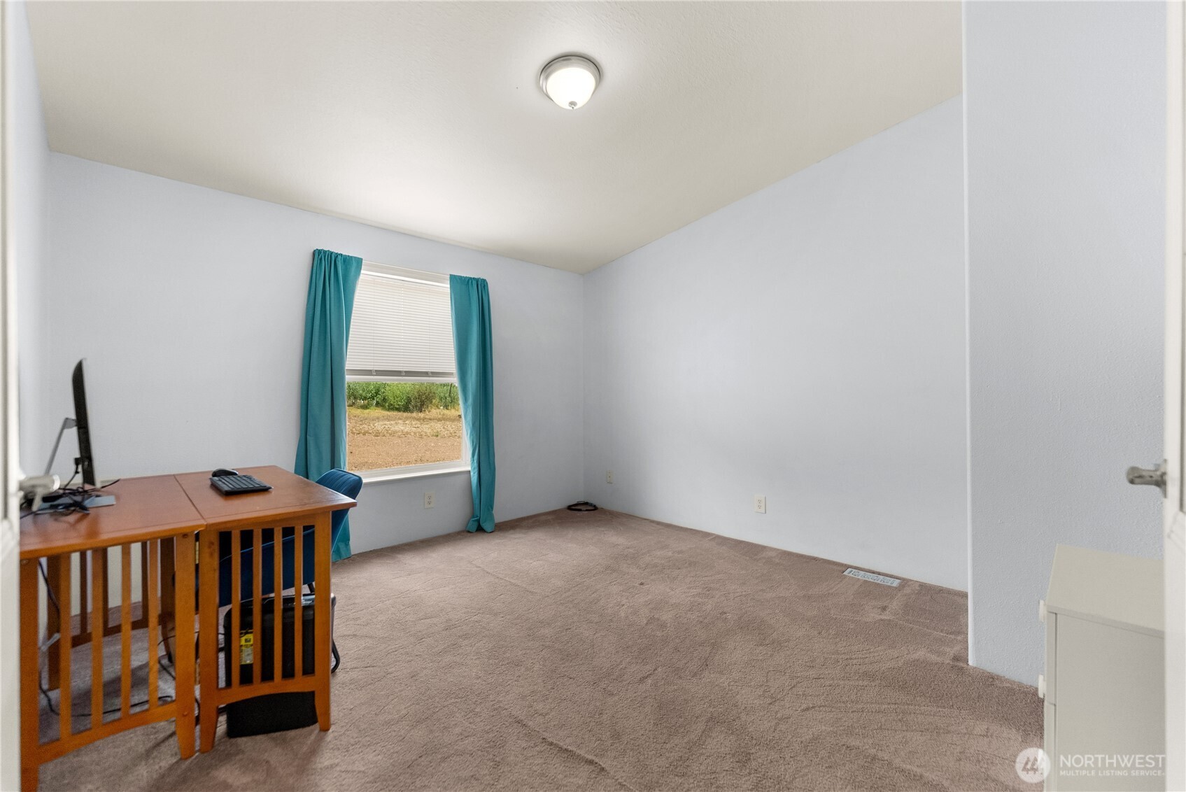 1037 A Highway 7 Property Photo 13