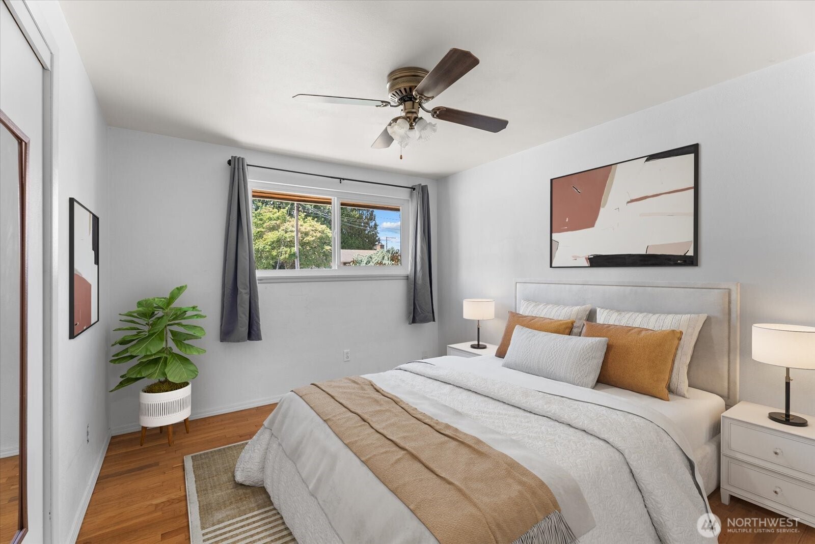 1718 G Street Property Photo 4