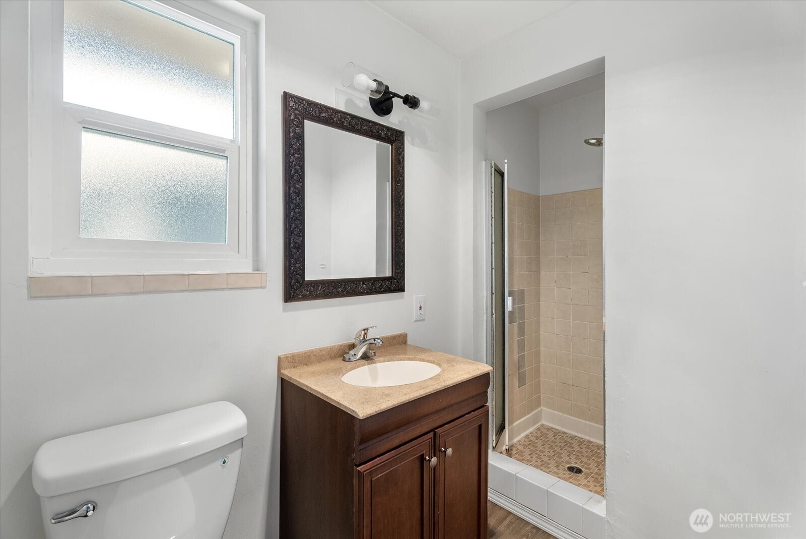 1718 G Street Property Photo 14