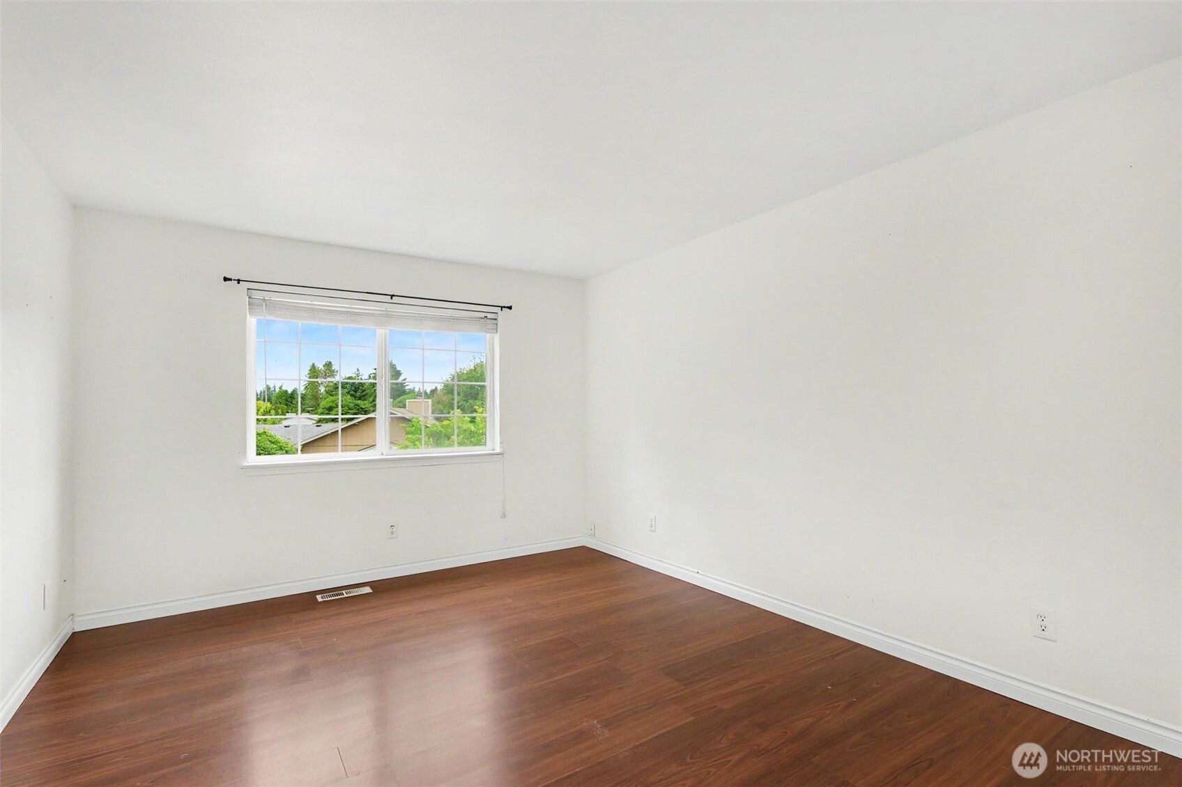 35620 92nd Avenue Court Property Photo 4