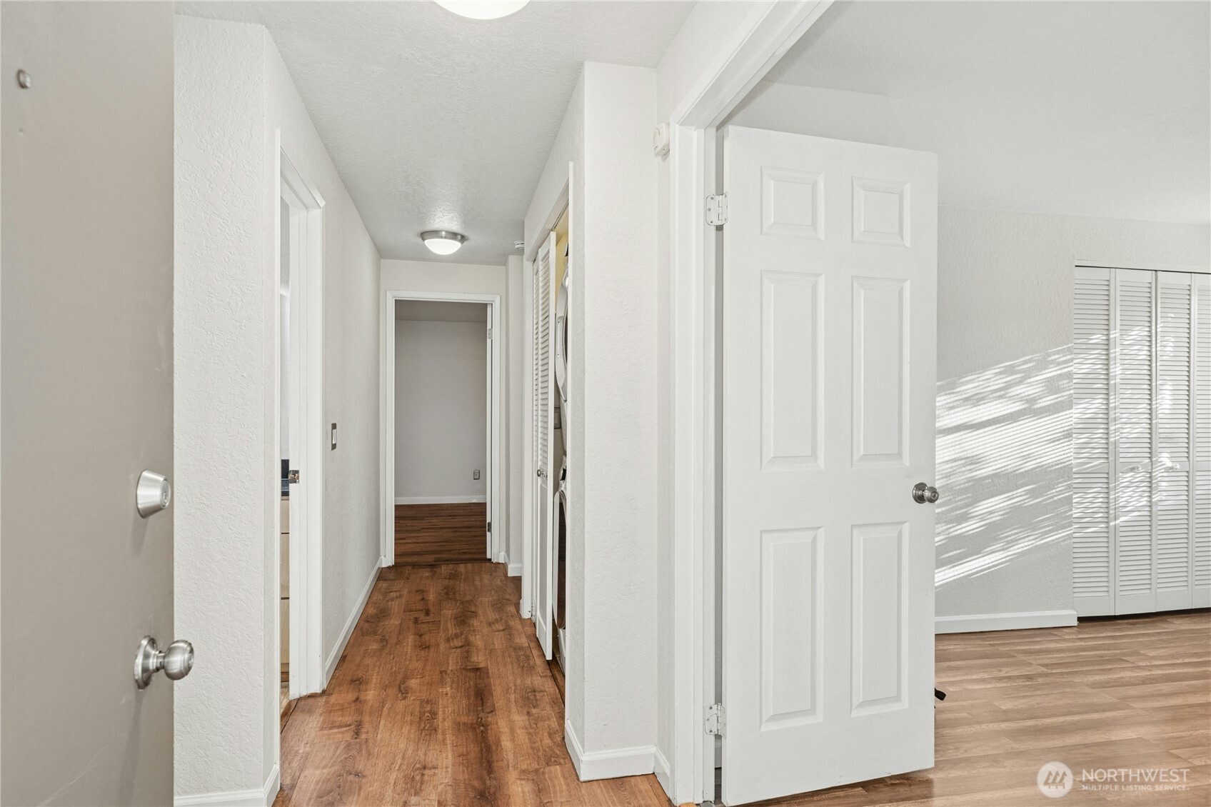 709 143rd Avenue G-25 Property Photo 10