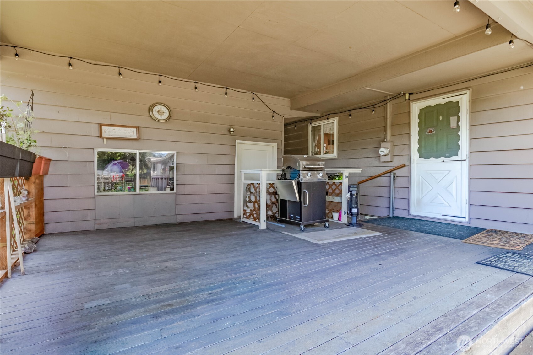 19613 Filbert Drive Property Photo 24