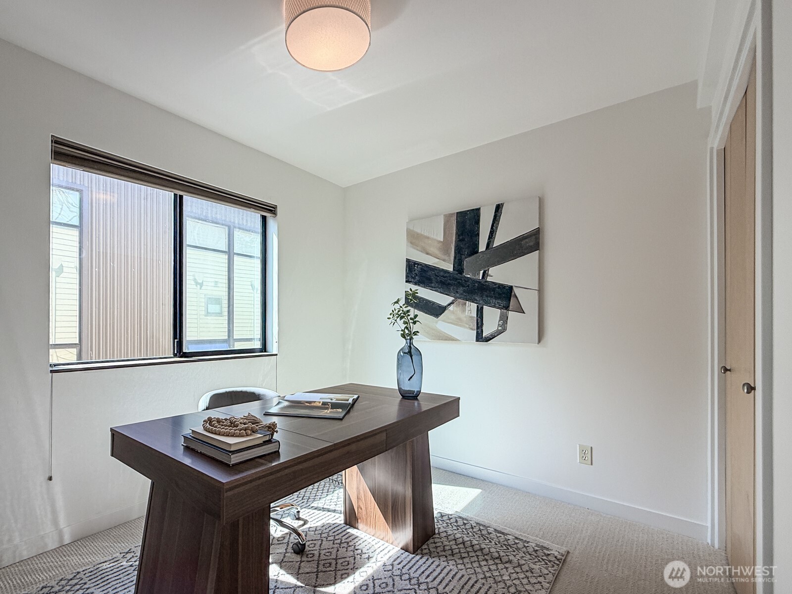 4917 39th Avenue Property Photo 16