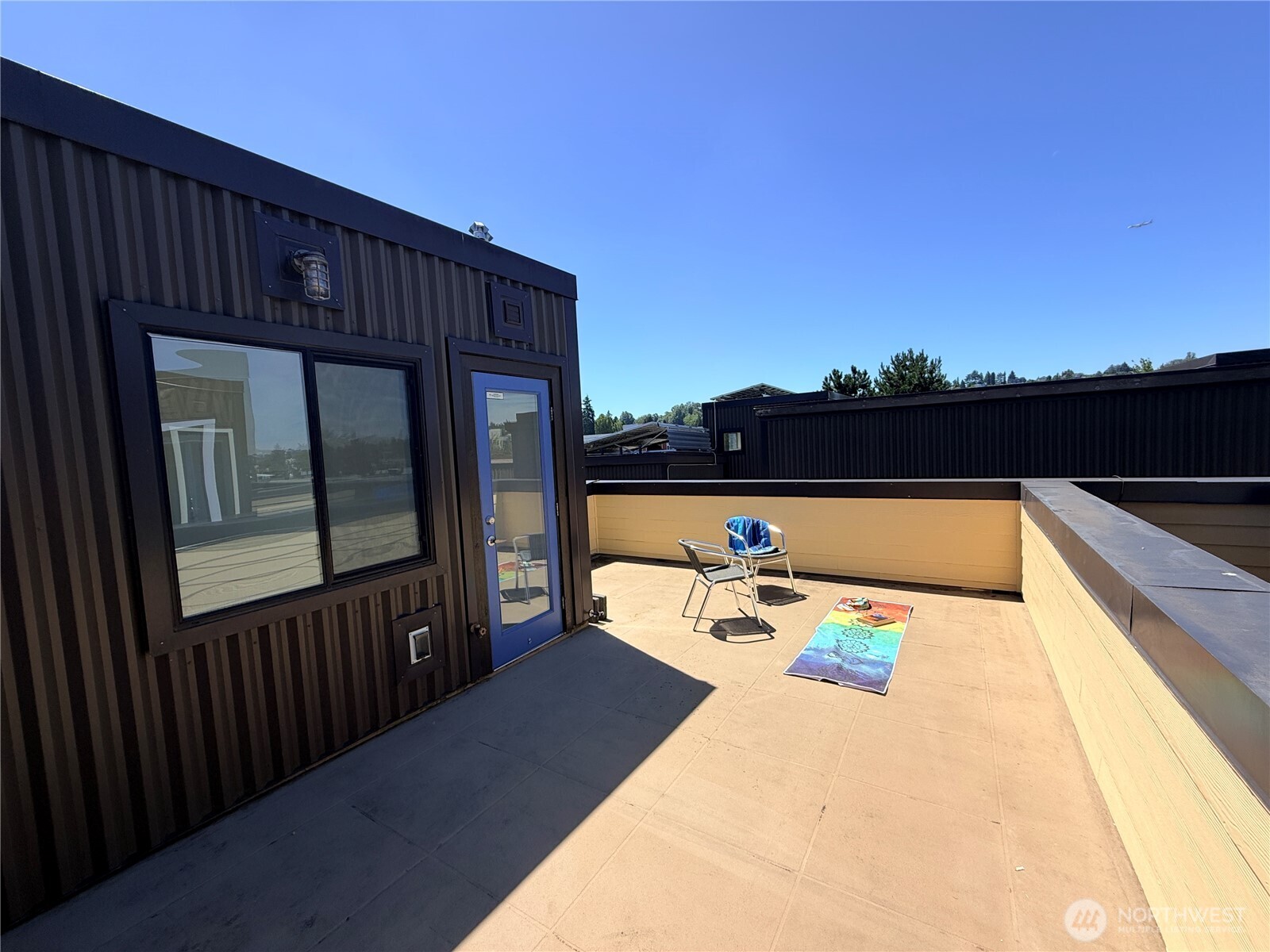 4917 39th Avenue Property Photo 23
