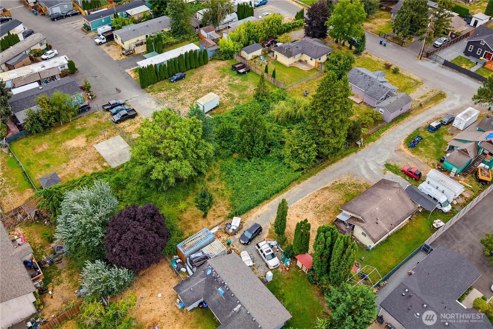 216 4th Avenue Property Photo 28