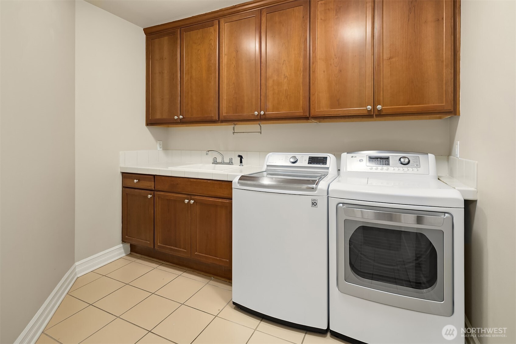 254 259th Place Property Photo 23