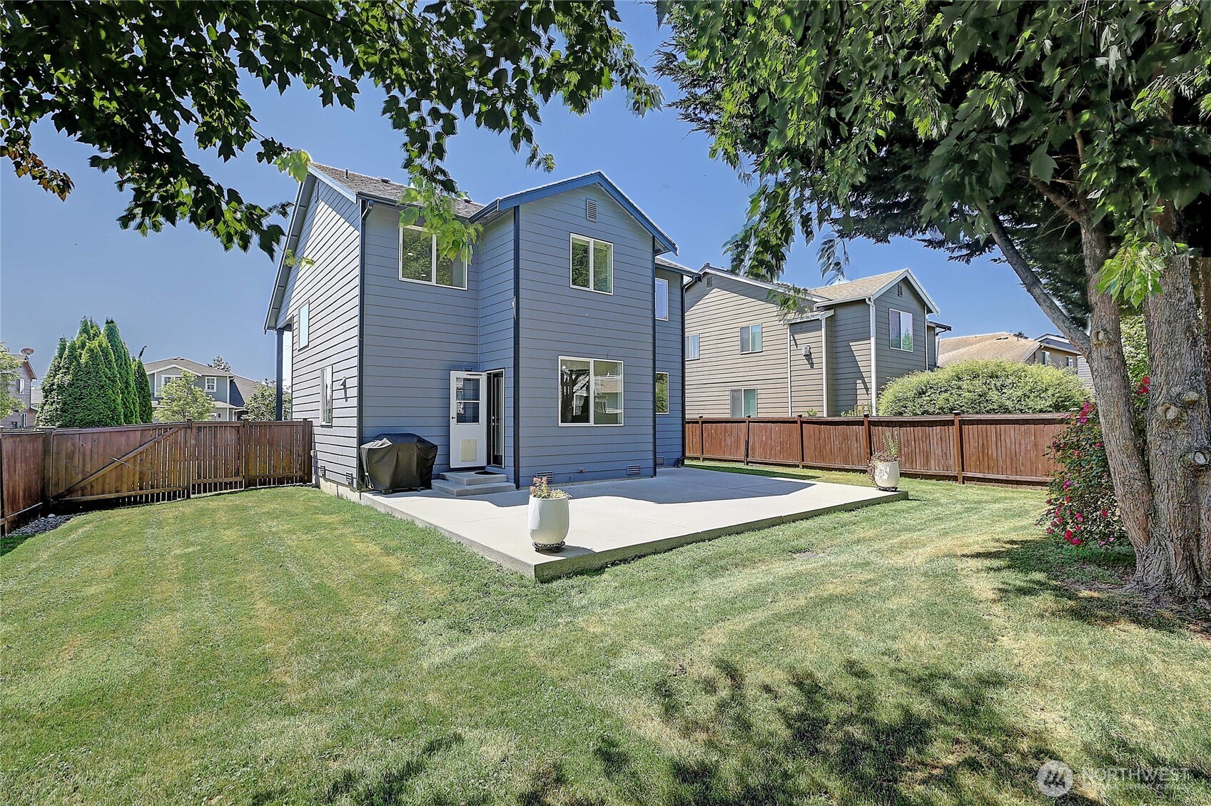 6915 282nd Place Property Photo 13