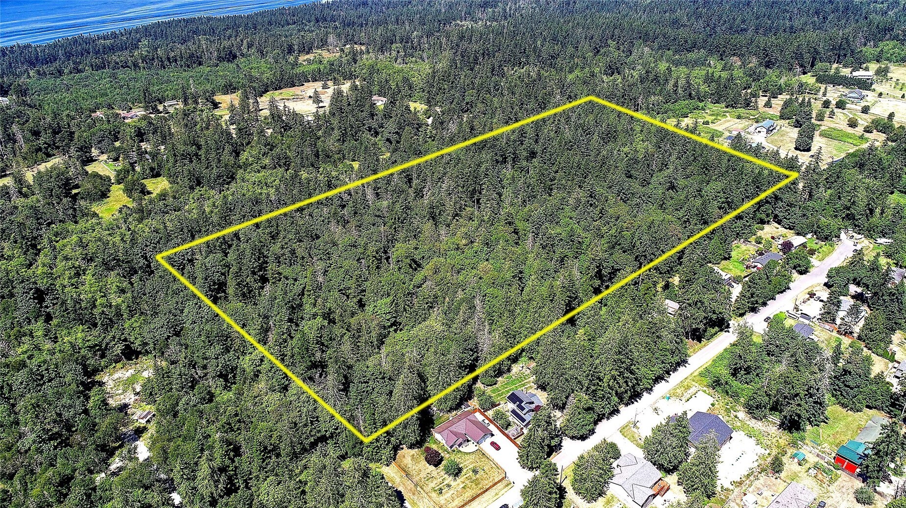 100 W Mountain View Rd Property Photo 10
