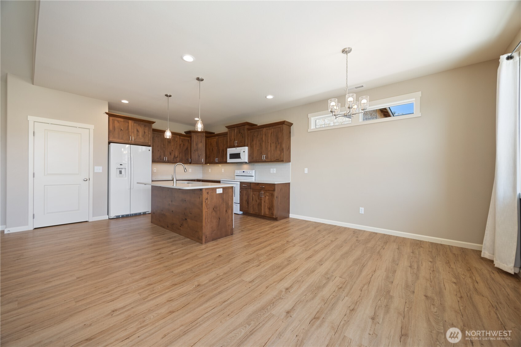 472 Sunny Brooke Lane Property Photo 11