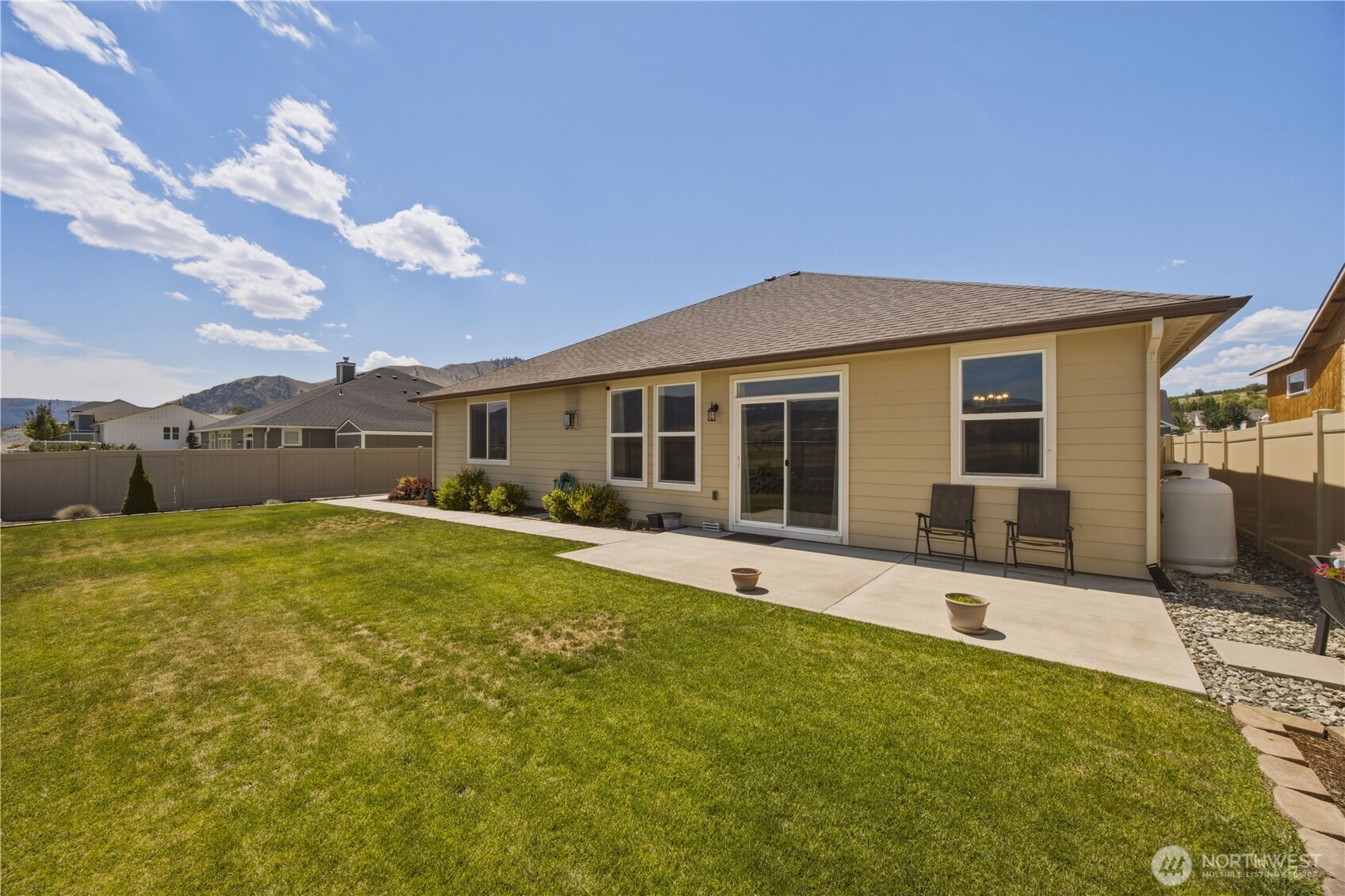 472 Sunny Brooke Lane Property Photo 15