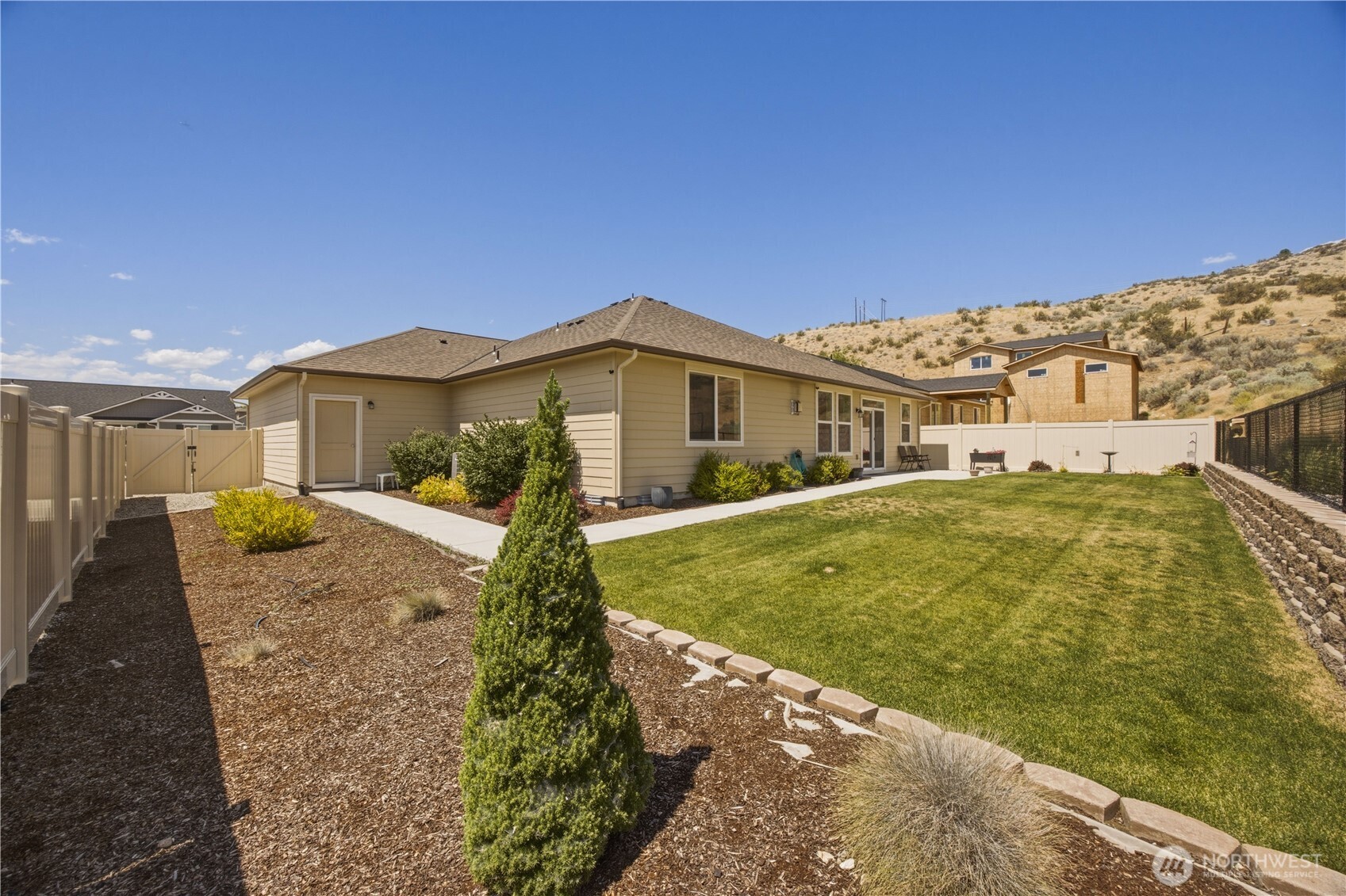 472 Sunny Brooke Lane Property Photo 17