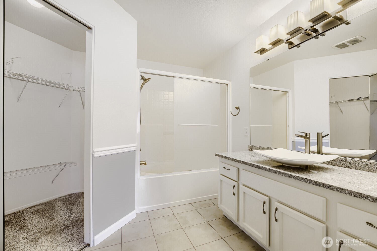 6628 S 238th Place K111 Property Photo 18