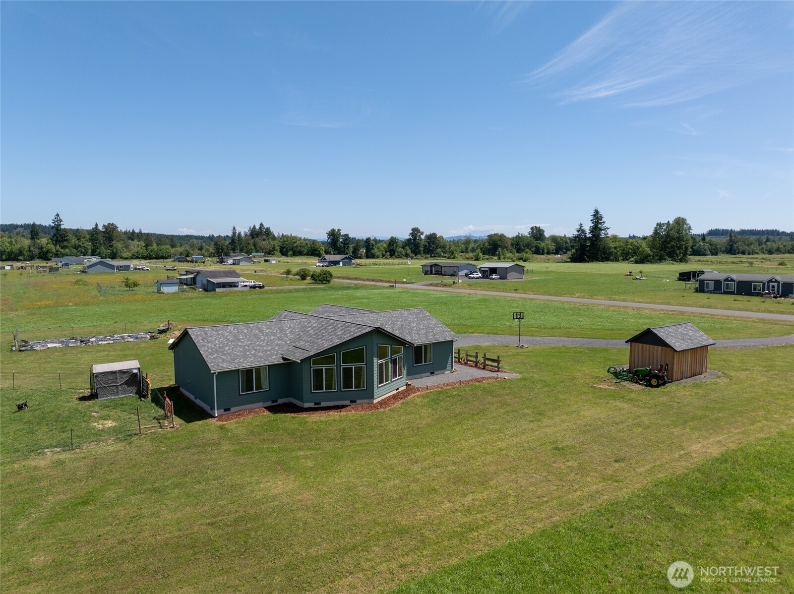 125 Apple Tree Lane Property Photo 6