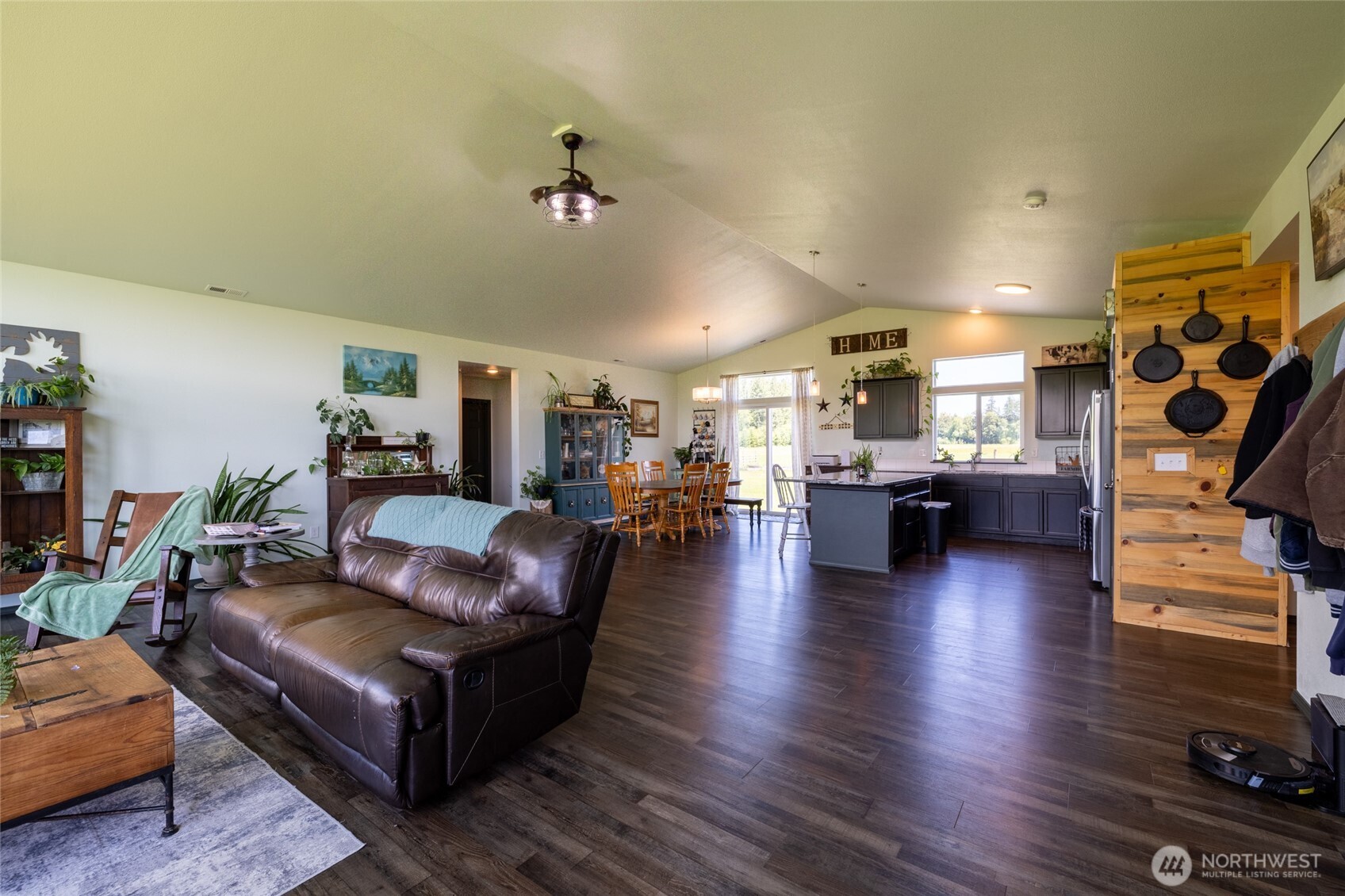 125 Apple Tree Lane Property Photo 12