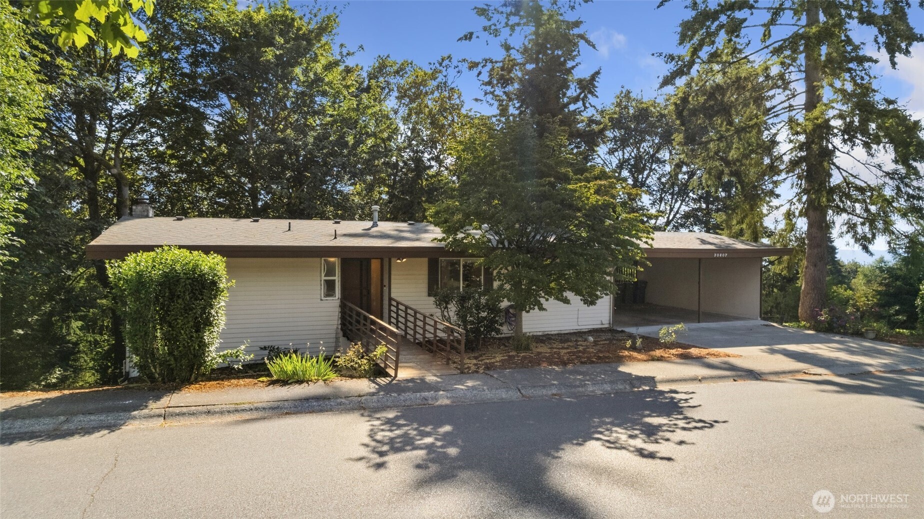 30807 26th Avenue Property Photo 3