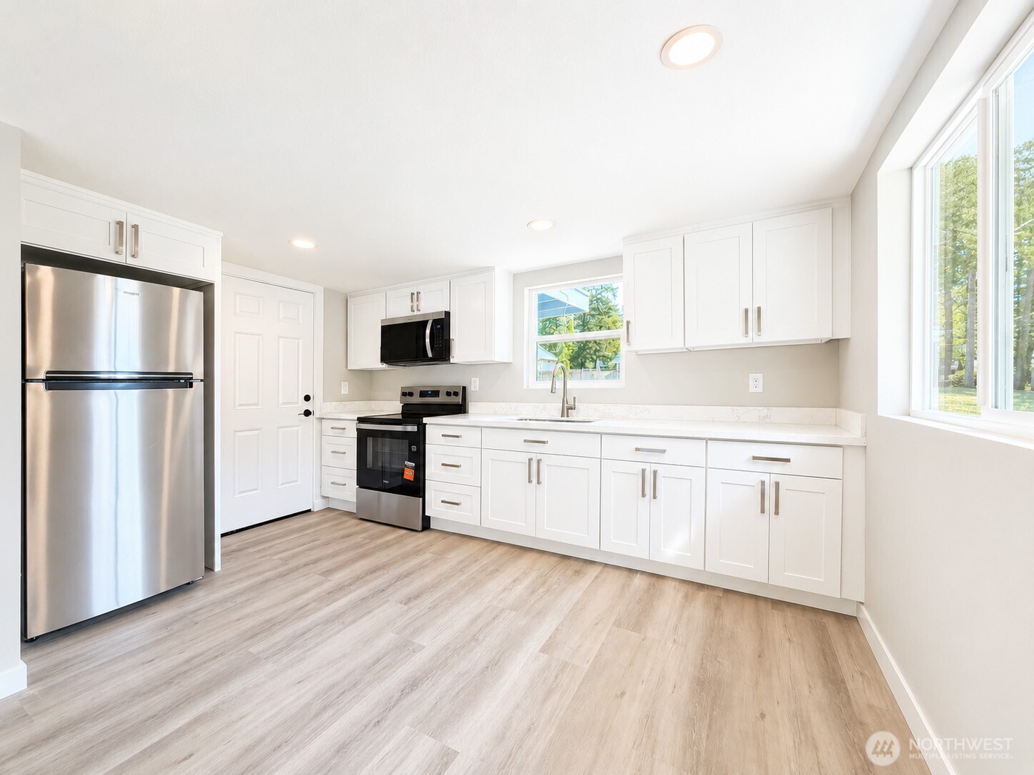 1040 W Shady Lane Wa Property Photo 13