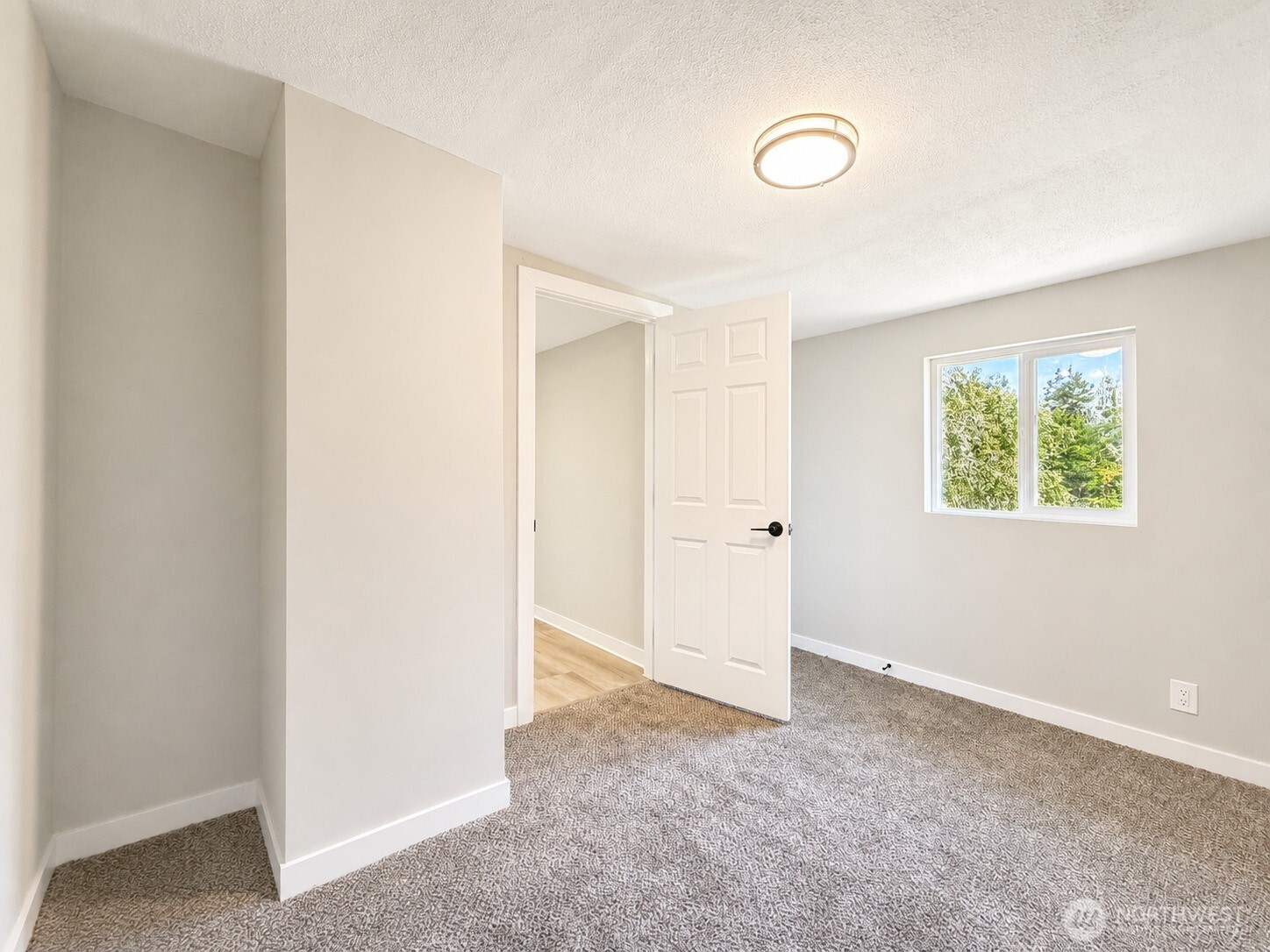 1040 W Shady Lane Wa Property Photo 27