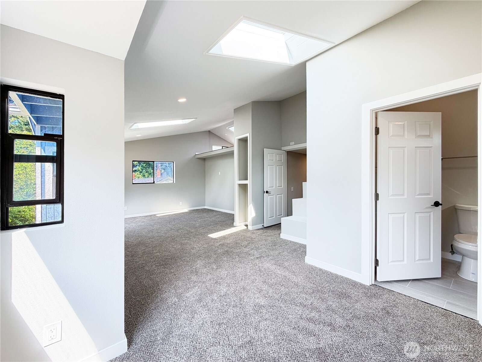 1040 W Shady Lane Wa Property Photo 33