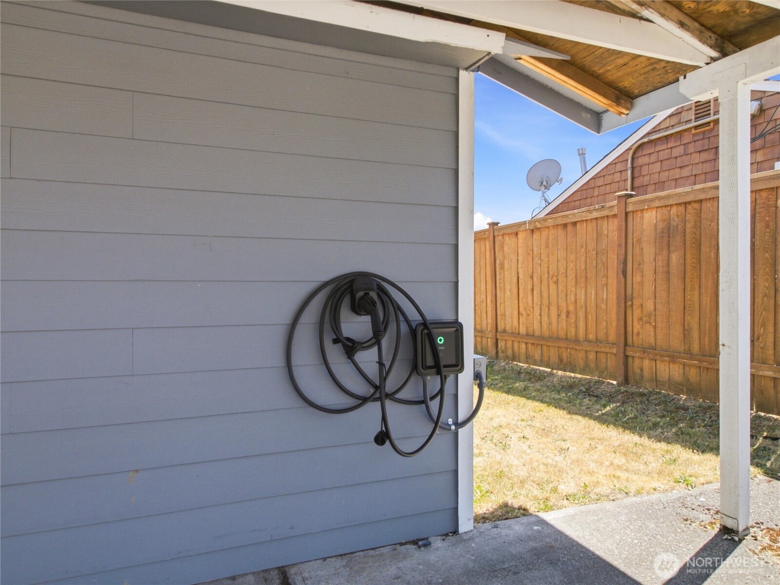5102 N Mance Property Photo 32