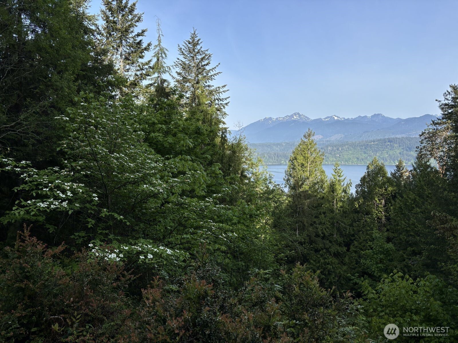 331 Ne Capstan Rock Road Property Photo 8