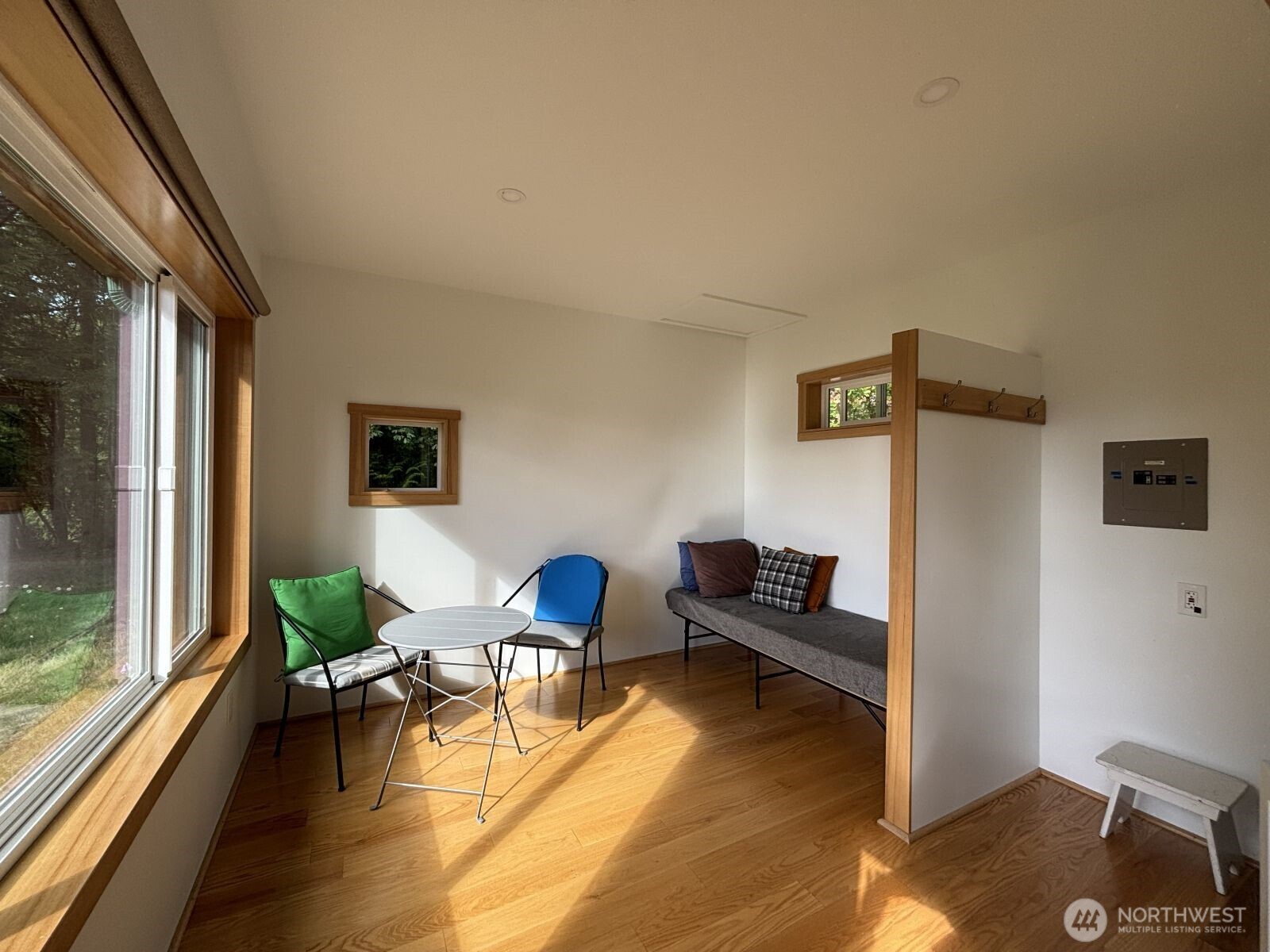 331 Ne Capstan Rock Road Property Photo 10