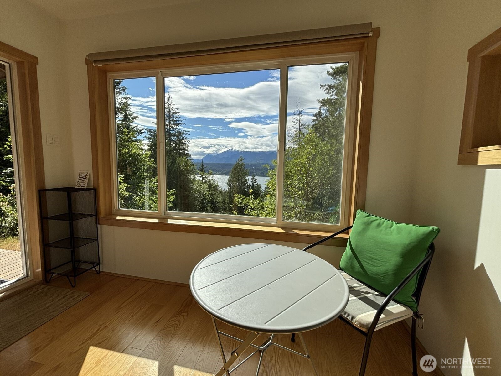 331 Ne Capstan Rock Road Property Photo 12