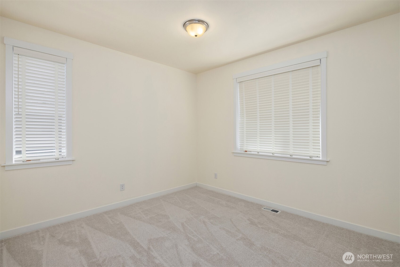9121 Jacobia Avenue Property Photo 25