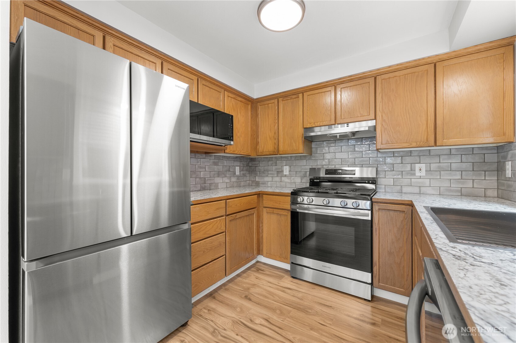 3428 178th Place B Property Photo 11