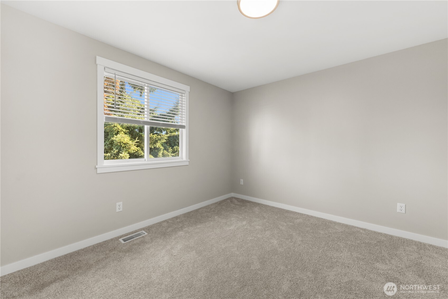 3428 178th Place B Property Photo 20
