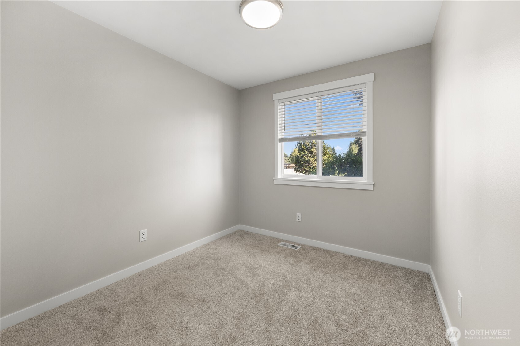 3428 178th Place B Property Photo 22