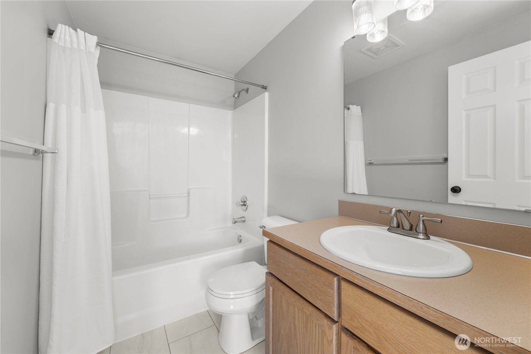 3428 178th Place B Property Photo 24