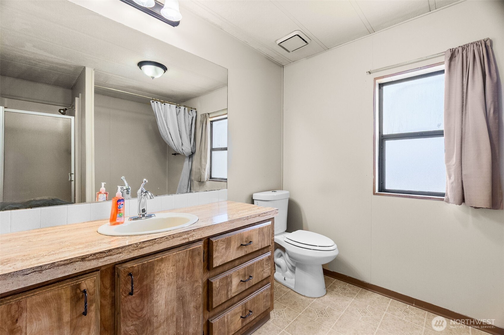 9035 Pepperidge Lane Property Photo 20