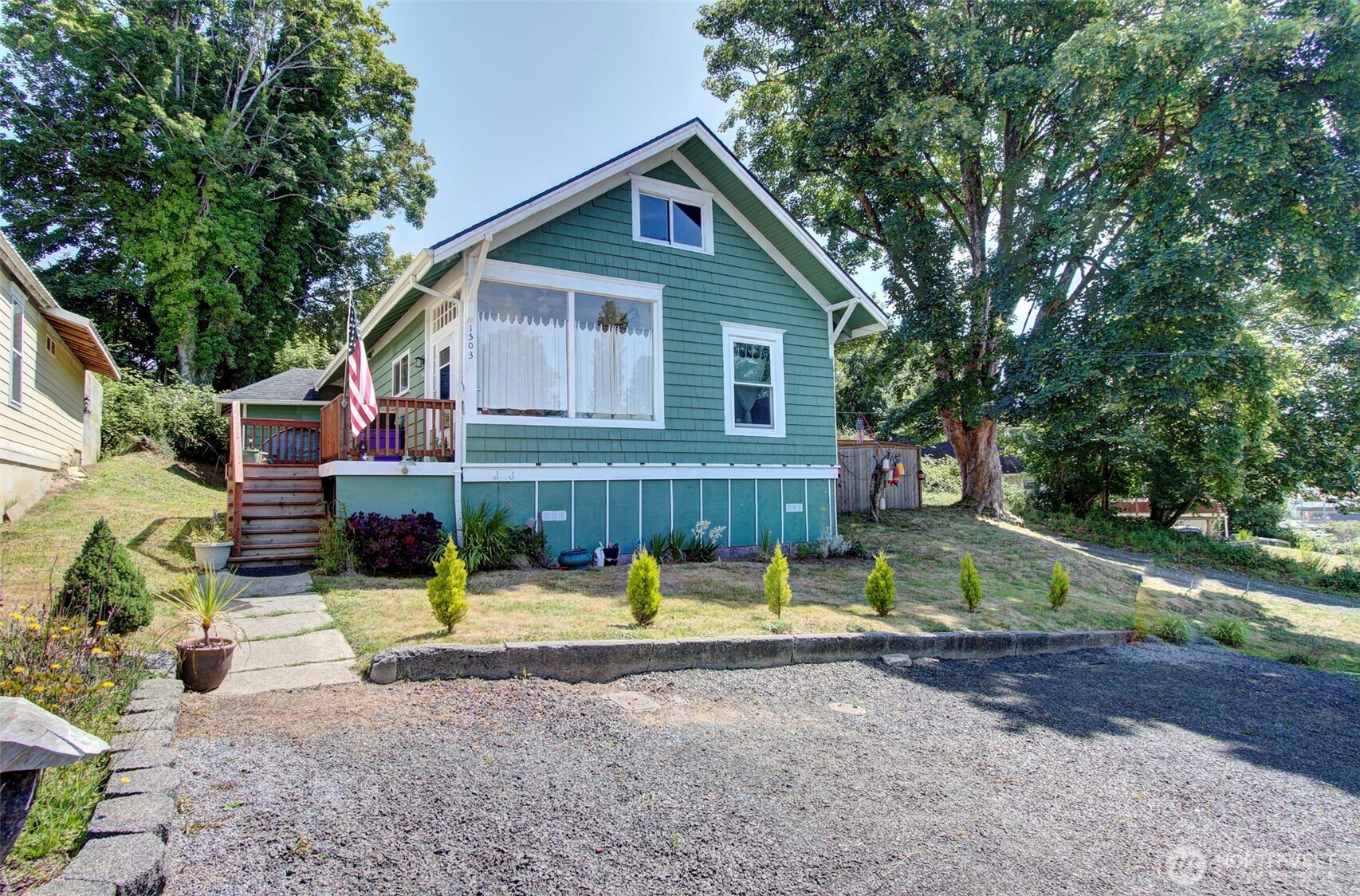 1503 First Street Property Photo 1