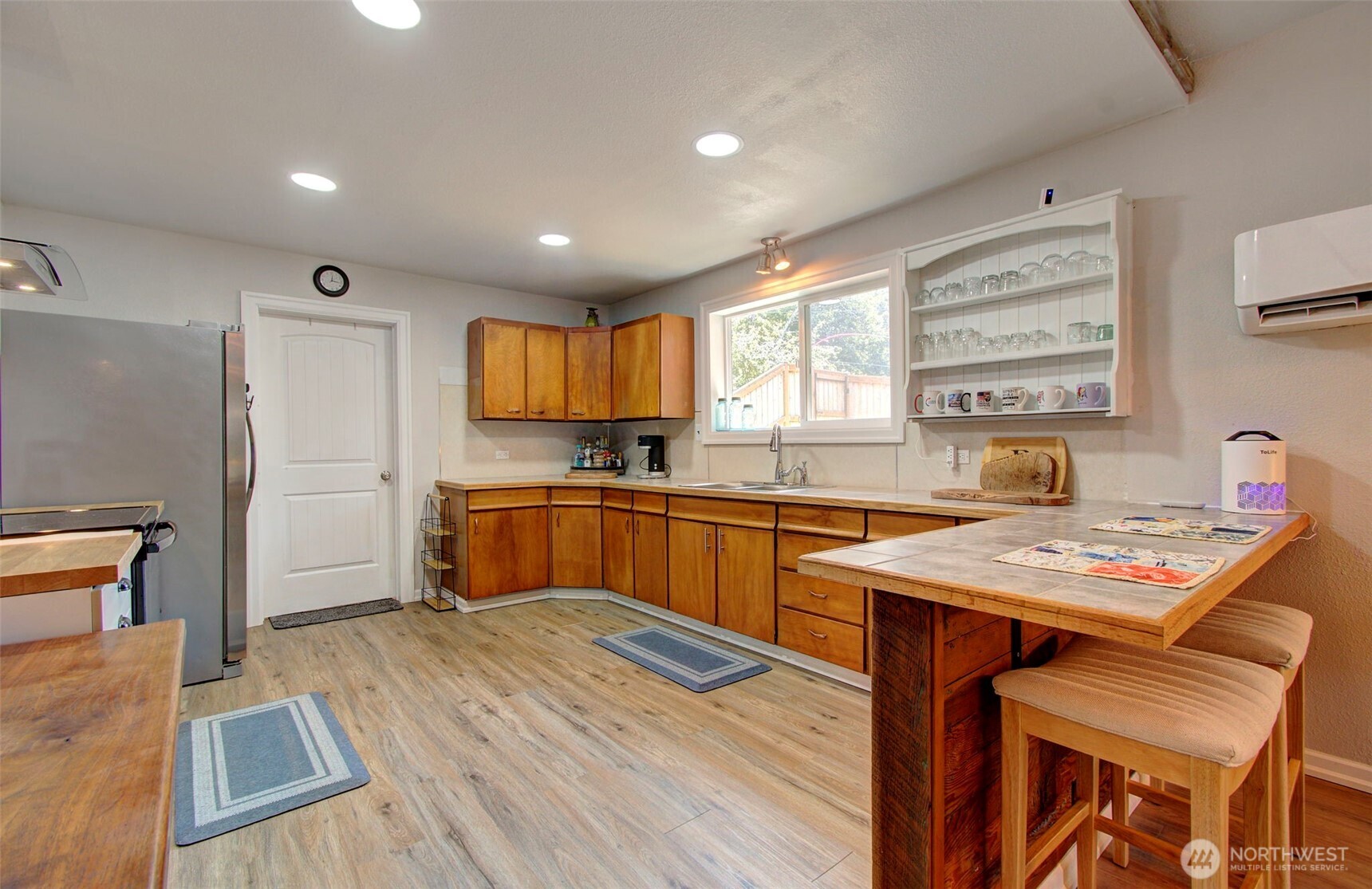 1503 First Street Property Photo 4