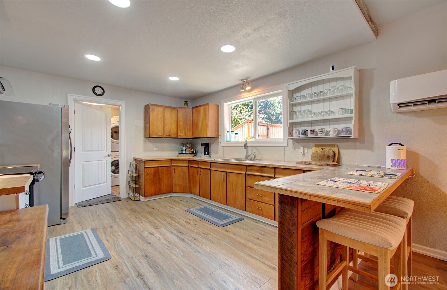 1503 First Street Property Photo 5
