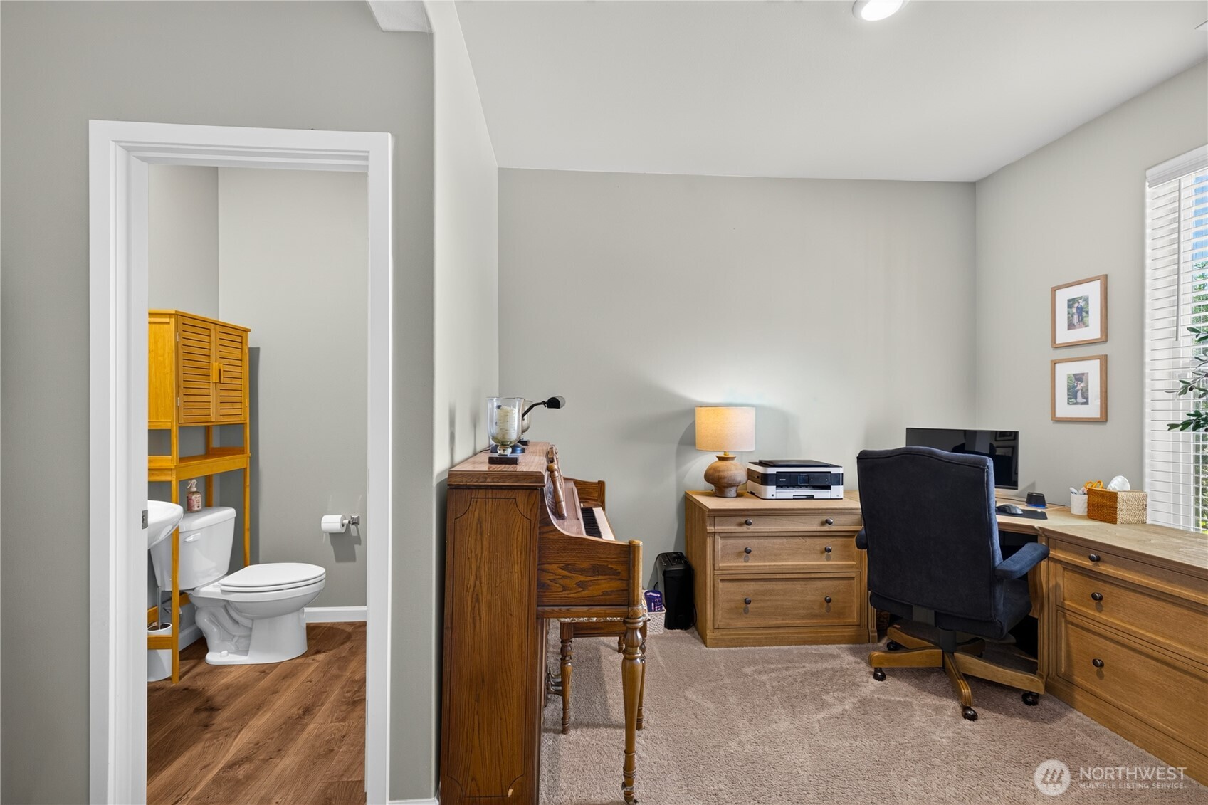 3289 Loch Ness Loop Property Photo 8