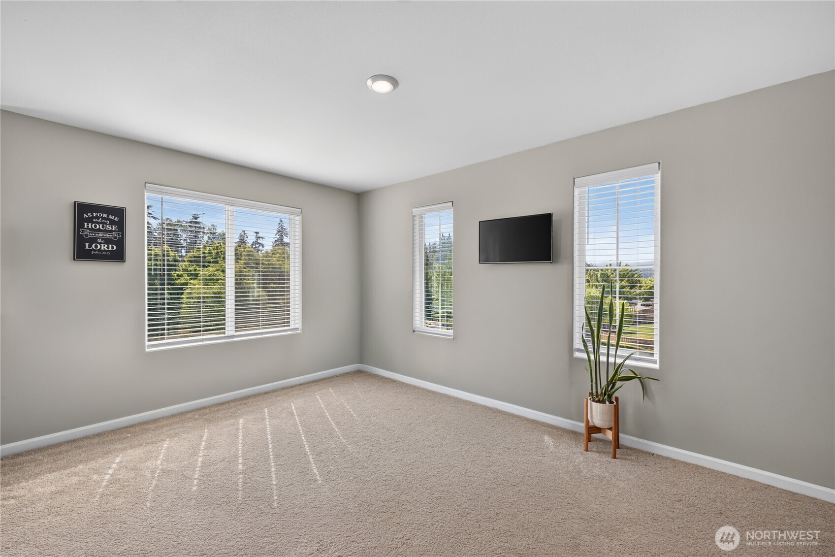 3289 Loch Ness Loop Property Photo 32