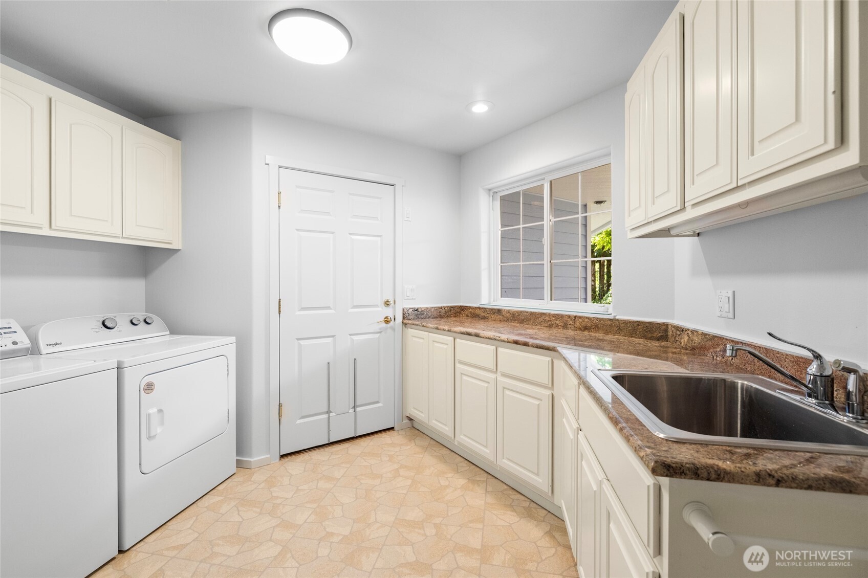 18915 Cascade Ridge Court Property Photo 29