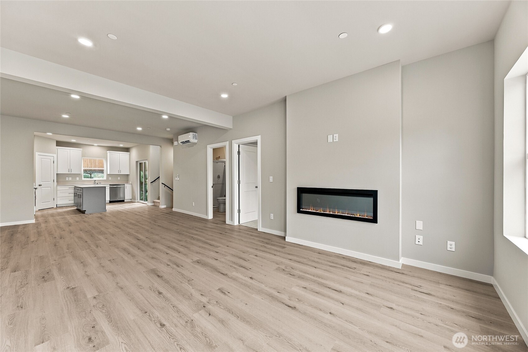 13901 11th Place A Property Photo 2